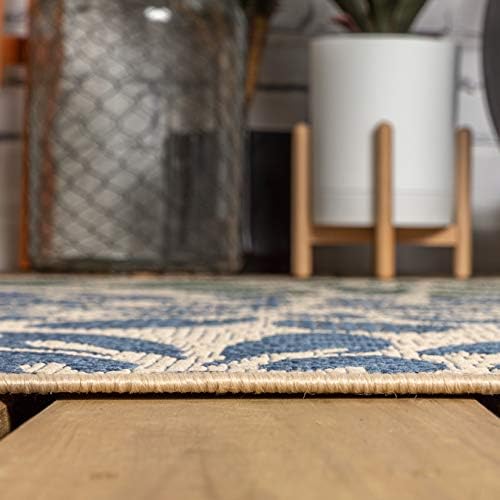 JONATHAN Y SMB110B-5 Zinnia Modern Floral Textured Weave Indoor Outdoor Area-Rug Bohemian Coastal Easy-Cleaning Bedroom Kitchen Backyard Patio Non Shedding, 5 X 8, Navy/Green