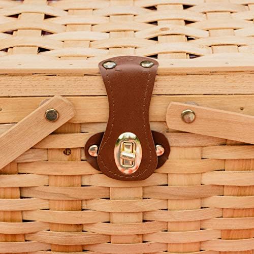 Vintiquewise.com Gingham Lined Woodchip Picnic Basket with Lid and Movable Handles