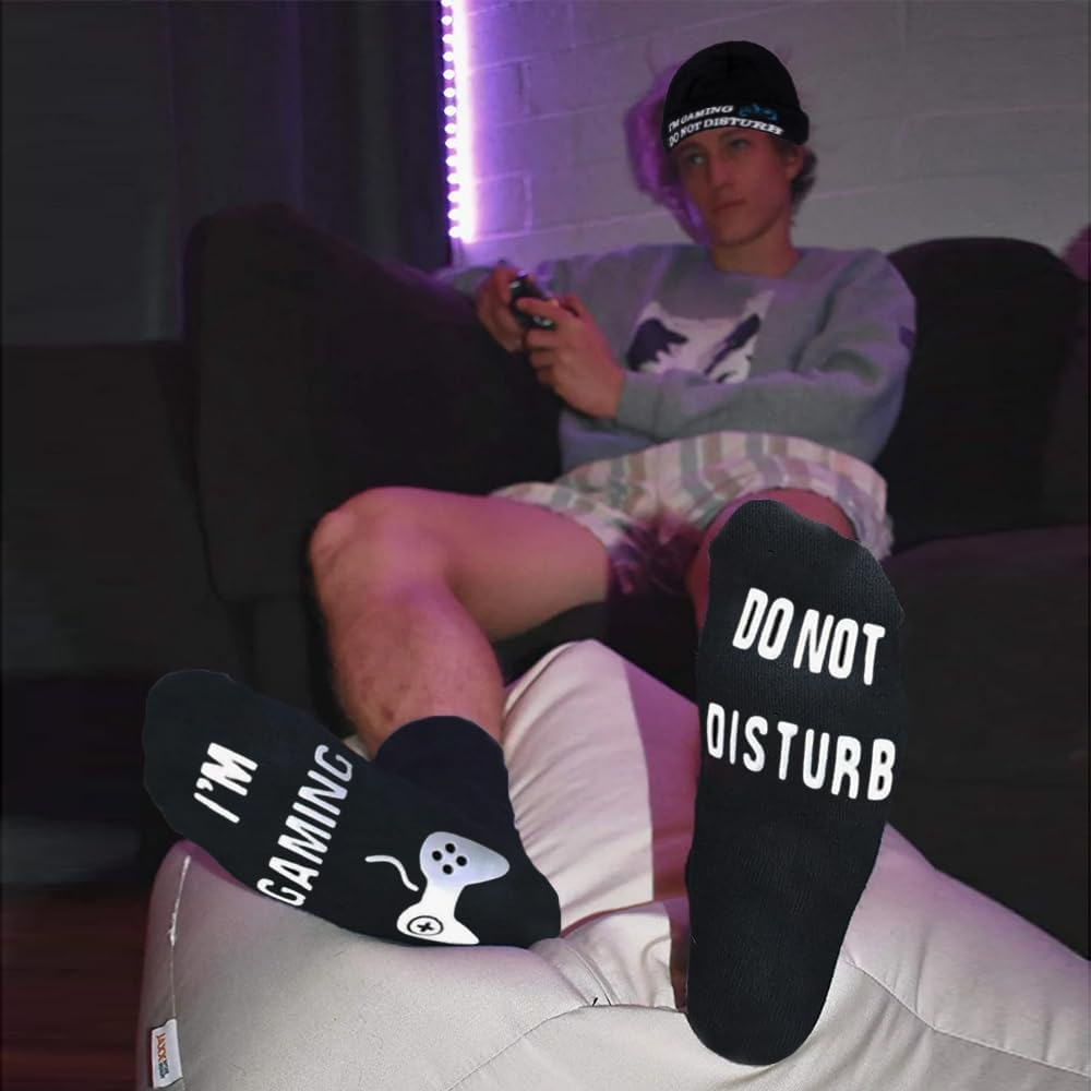 Do Not Disturb I'm Gaming Socks Gaming Beanie Winter Hat,Funny Gamer Stocking Stuffers for Teens Boys Men Kids Black