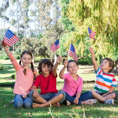 100 Pack Small American Flags on Stick, 4x6 Inch Small US Flags/American Flags for Outside, Mini Hand Held Stick with Kid-Safe Spear Top,Fourth Of July Flags,Independence Day,Patriotic Holiday Yard Patio Decor,4th of July Decorations
