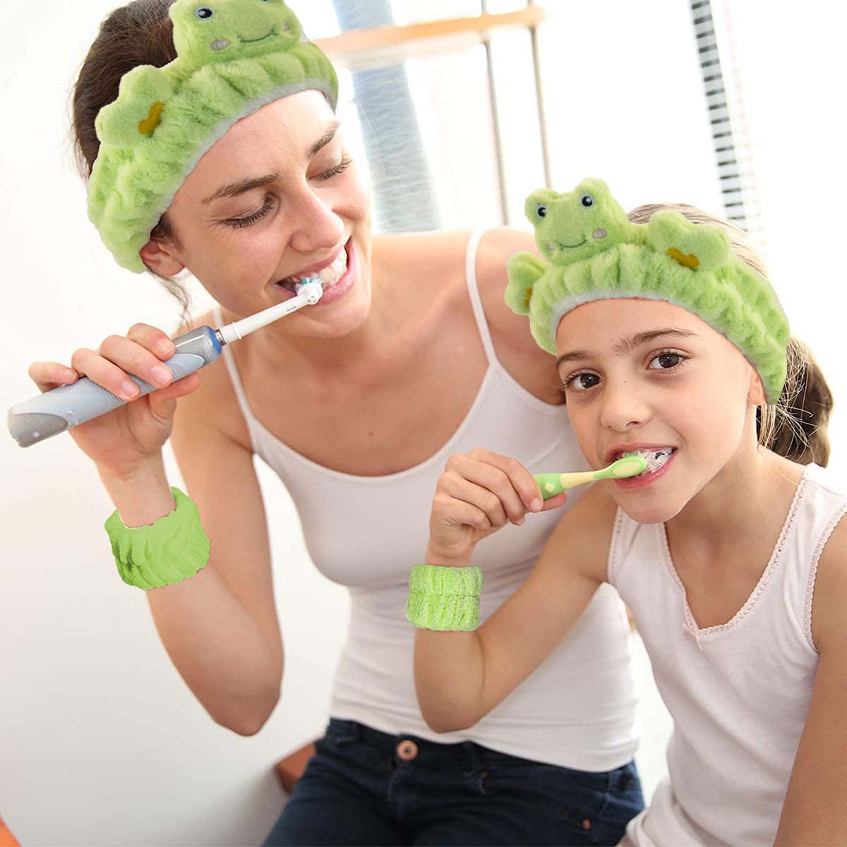 Kawaii Spa Headband for Washing Face, Cute Green Frog Headband for Make Up, Washing, Party, Soft Headband for Woman Girls