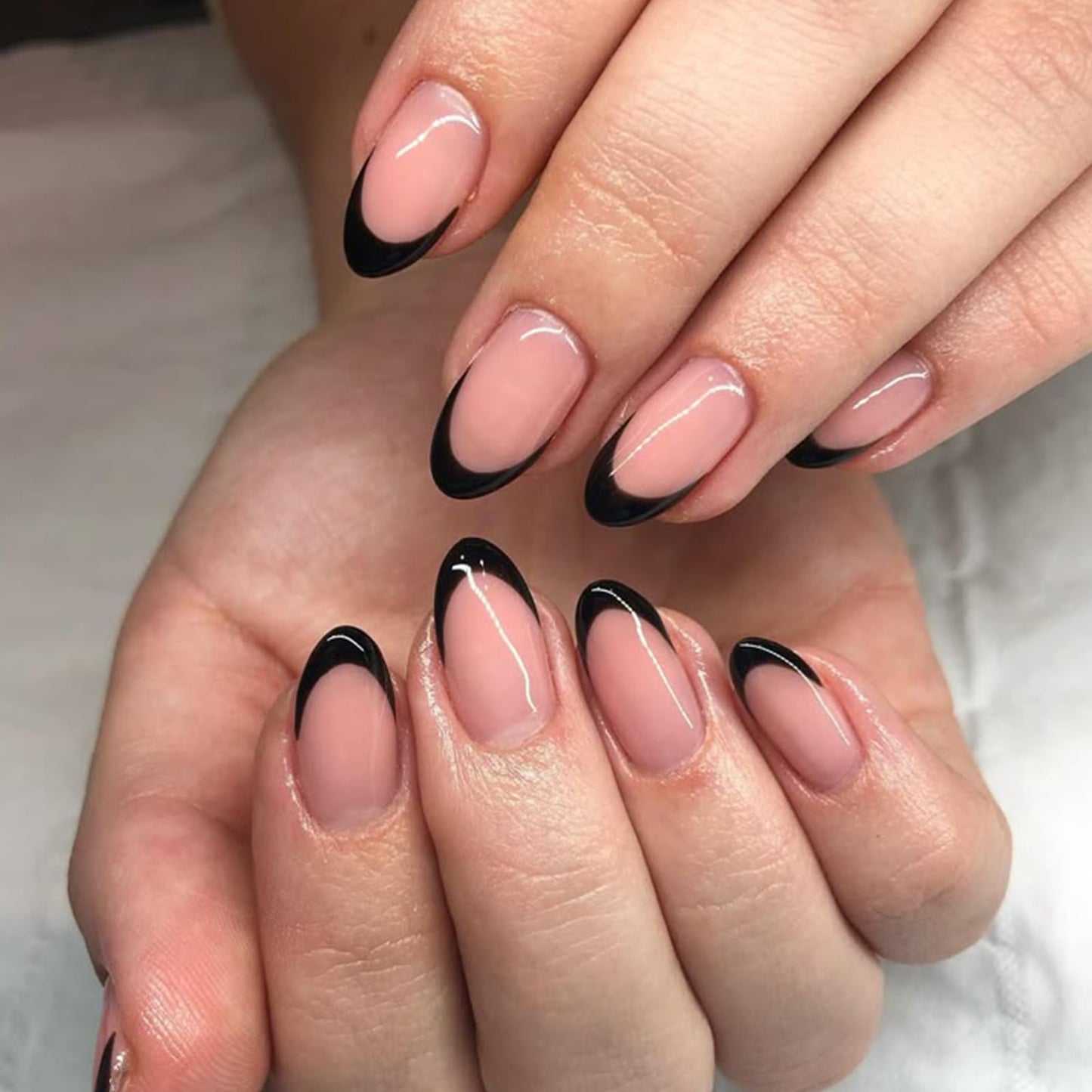 modelones Black French Tip Press On Nails, 32Pcs 16 Sizes Short Oval Fake Nails Press Ons with Nail Glue, Adhesive Tabs, Nail File, Prep Pad, Manicure Stick