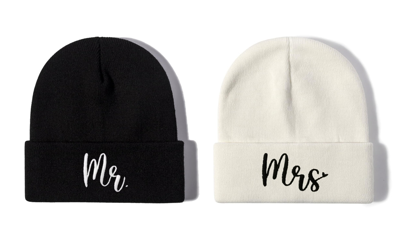 Enodtter Embroidered Mr Mrs Beanie Hats, Black White Winter Warm Knitted Knit Hat for for Couple, Newlywed Honeymoon Wedding