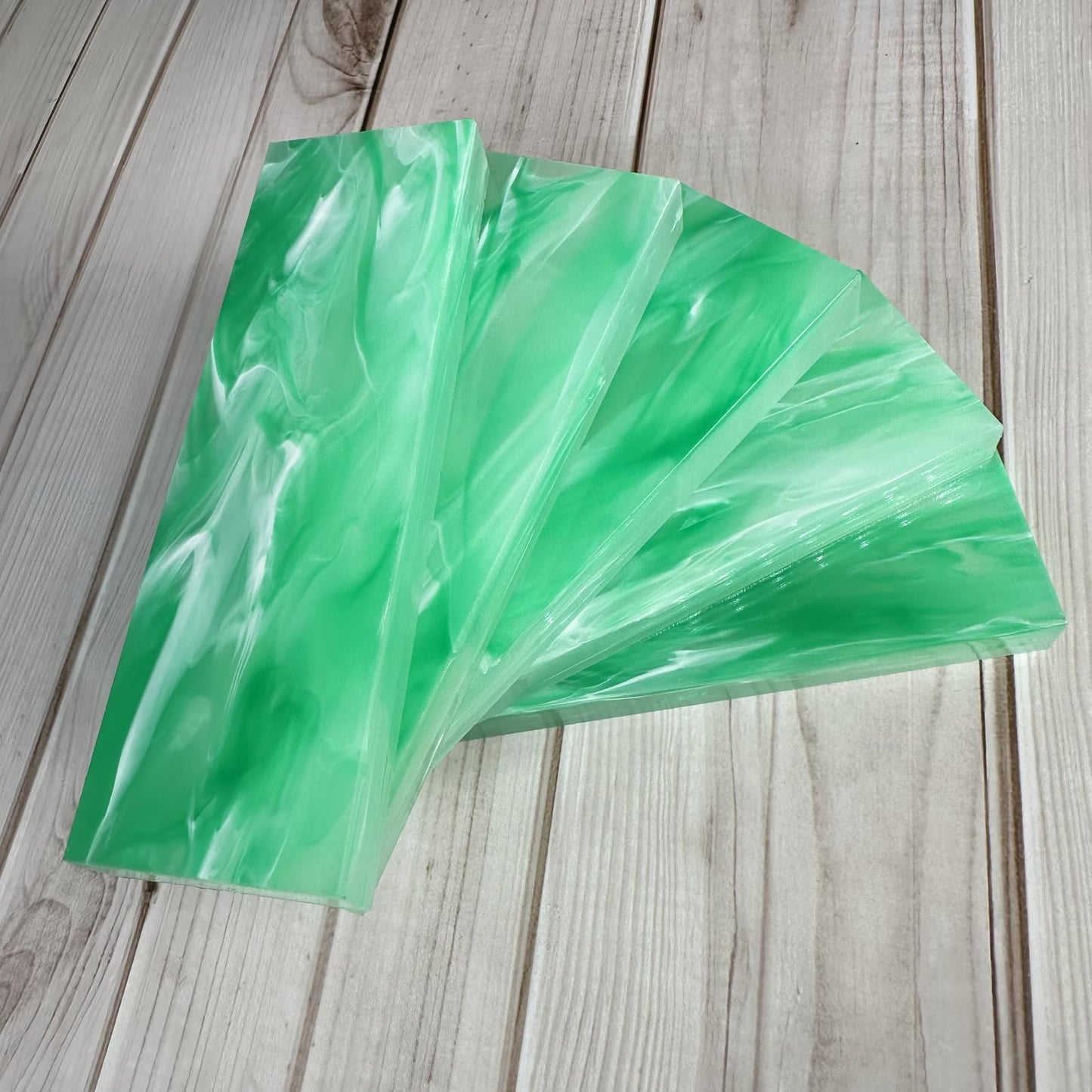 Uotowell Pre-Cut Epoxy Resin Scales Blanks for Decorative Inlays in Guitar Bodies, Necks, Engraved Knife Handle and Gun Grips - Emerald Green