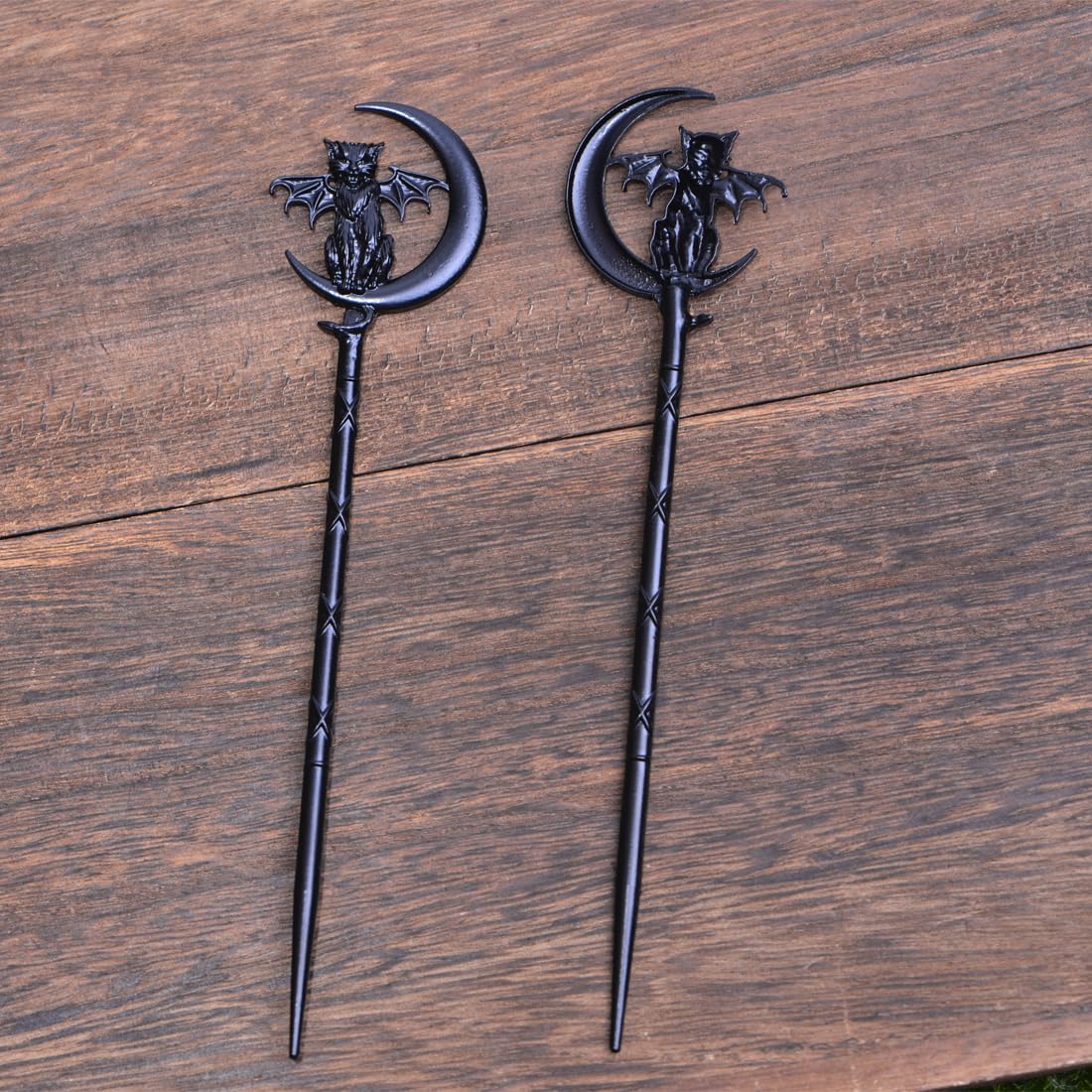 LANGHONG 2PCS Retro Moon Crescent Hairpin For Women Cat and Moon Hair Accessories Hair Styling Pins (ZRTL20)