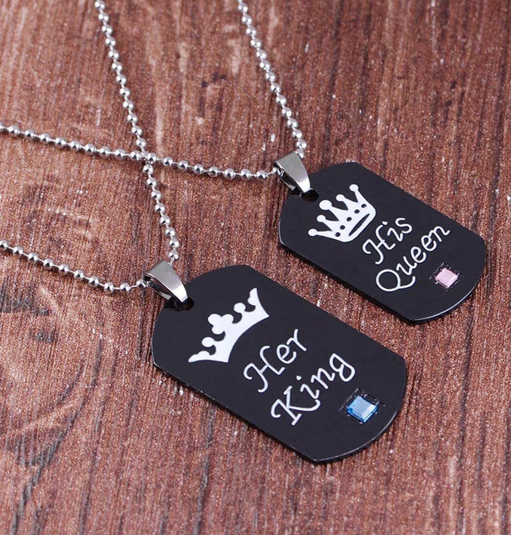 YIQAUMA King and Queen Beanies Couple Skullies Knit Hats with Queen King Necklaces (Black), One Size