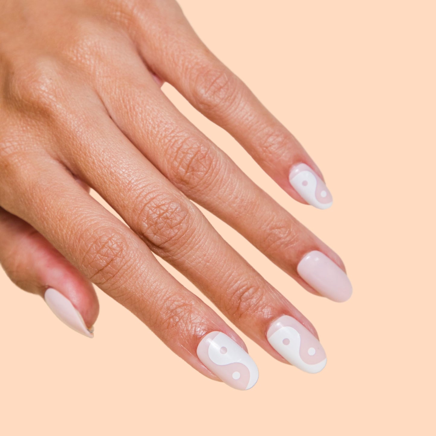 Chillhouse - Chill Tips, Press on Nails Kit - Everything Zen (Oval) - 24 Nail Shapes & Sizes - Up to 3 Weeks of Wear - Customizable Fit - Reusable - Latina Founded & Women Owned - Beauty & Self Care