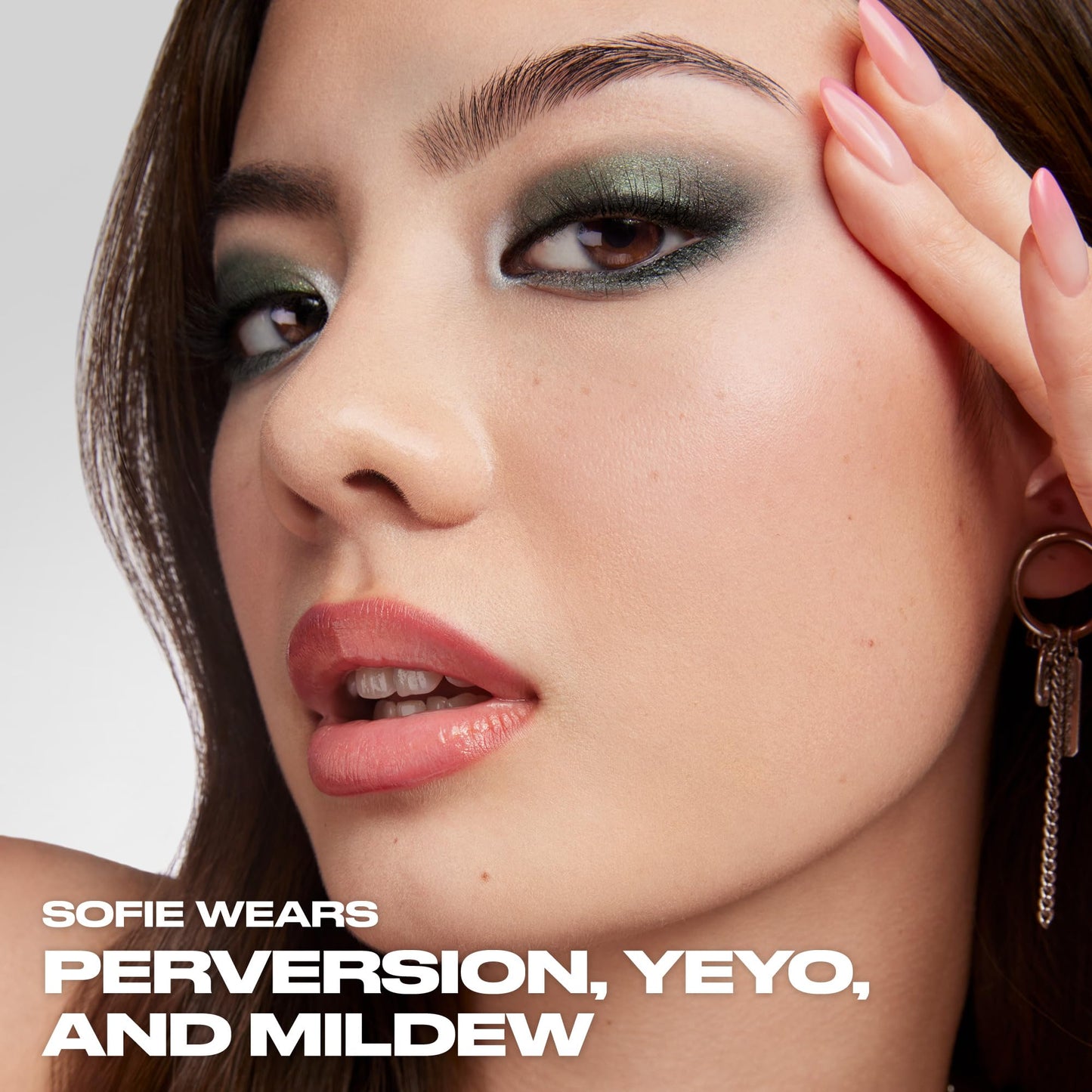 URBAN DECAY 24/7 Glide-On Waterproof Eyeliner Pencil (Sabbath - Deep Navy Matte), Smudge-Proof, Transfer-proof, Long-lasting Colored Eye Liners, Hydrating Vitamin E, Cruelty-free - 0.04 oz