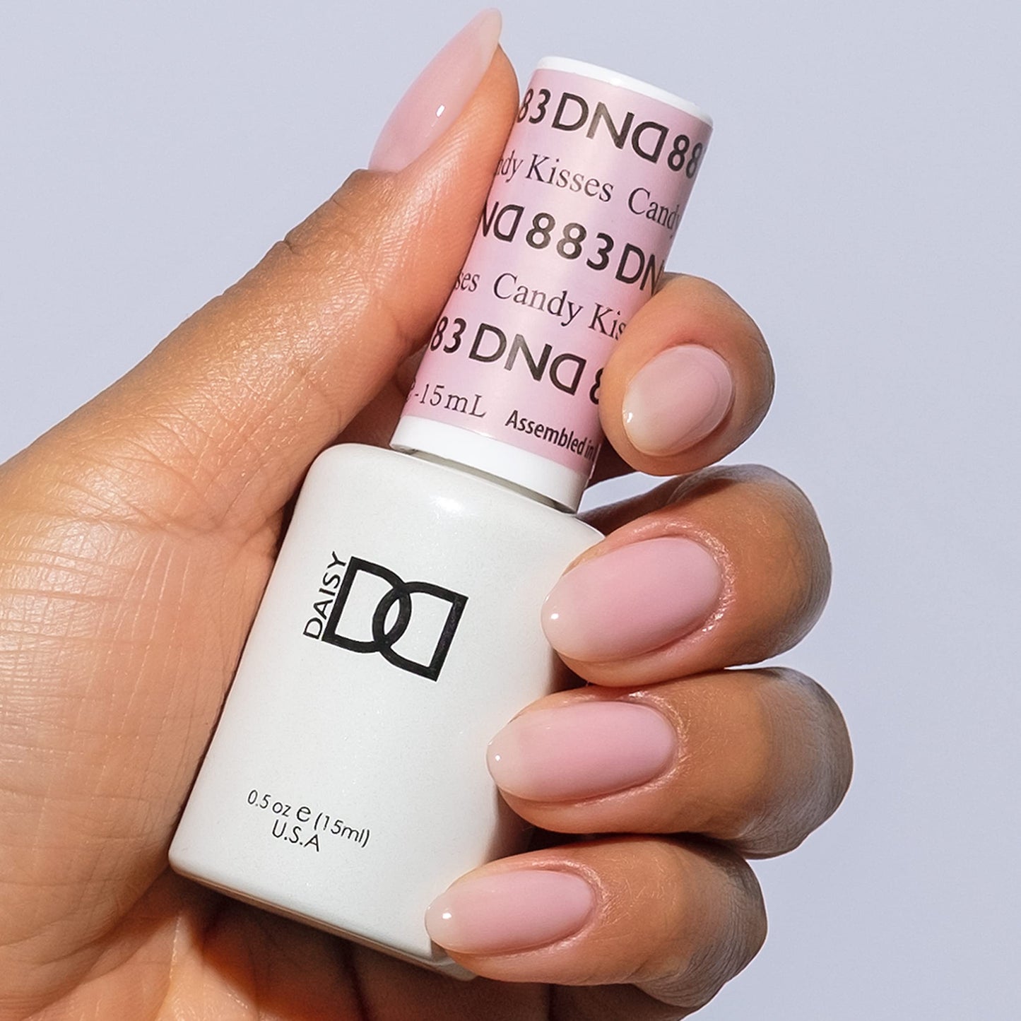 DND Gel Polish Set, Sheer Collection, UV/LED Gel Polish and Air Dry Nail Lacquer, Matching Chip-Free Polish Duo, 883 Candy Kisses, 0.5 Fl Oz