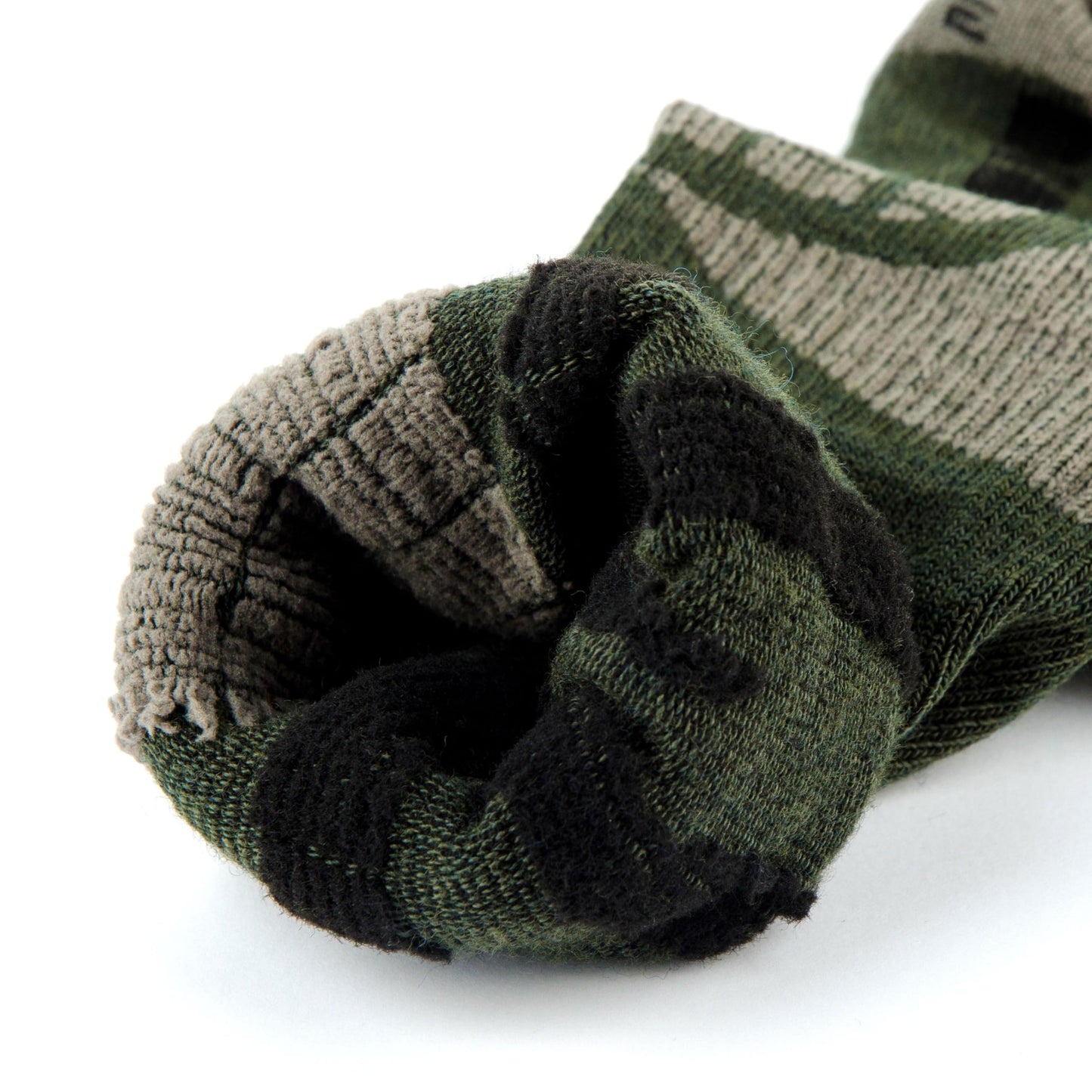 Pure Athlete Ski Socks Warm Merino Wool - Best Lightweight Thin Ski Snowboard Sock Women Men (1 Pair - Black/Grey, Large-X-Large)