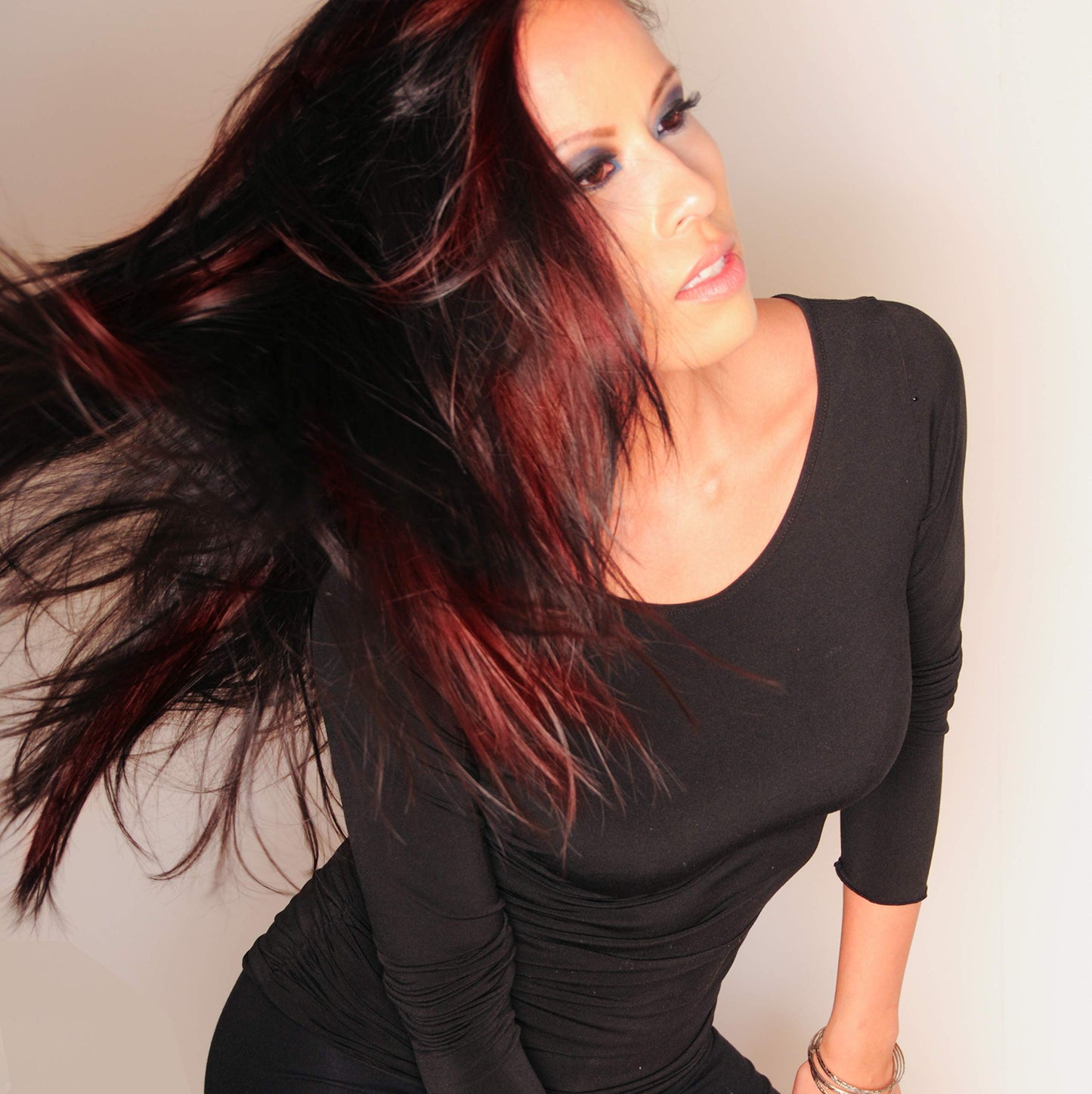 Colorme Root Touch Up Temporary Hair Mascara to color and Blend Semi Permanent Dye regrowth. Washes Out (RED)