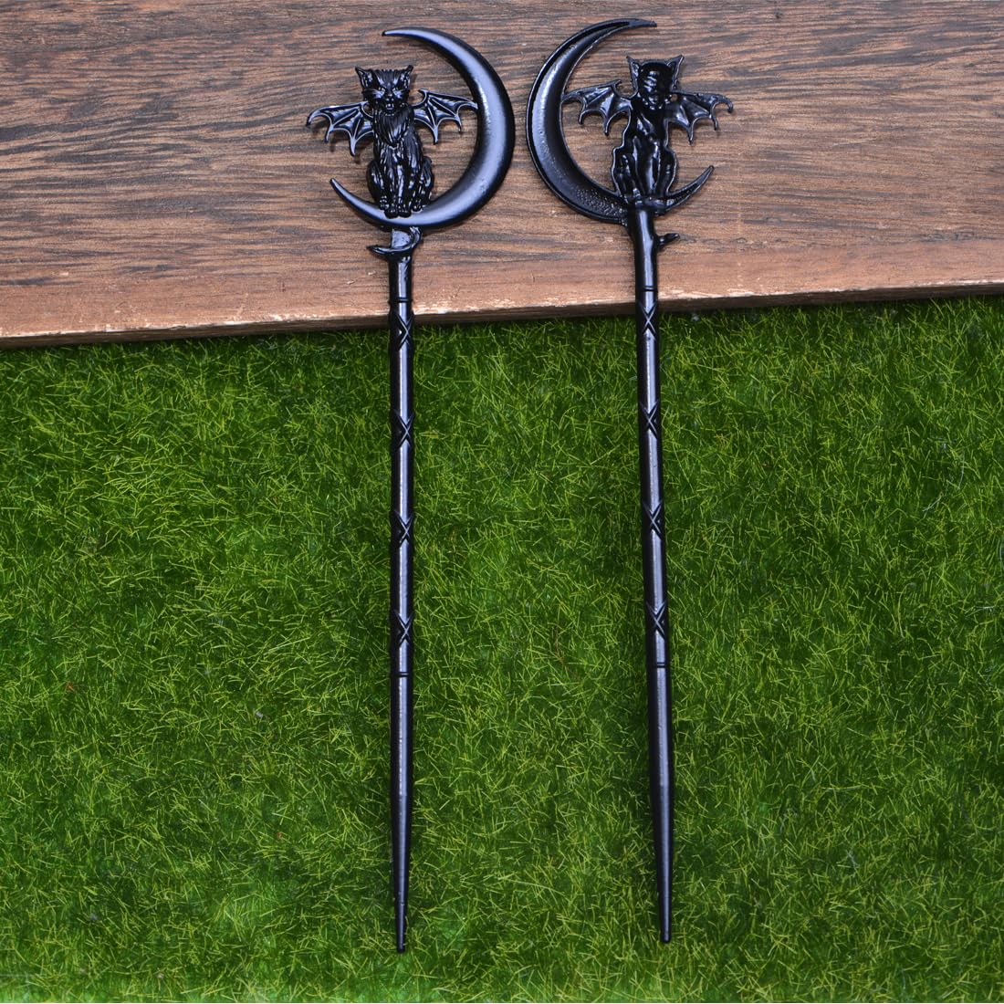 LANGHONG 2PCS Retro Moon Crescent Hairpin For Women Cat and Moon Hair Accessories Hair Styling Pins (ZRTL20)