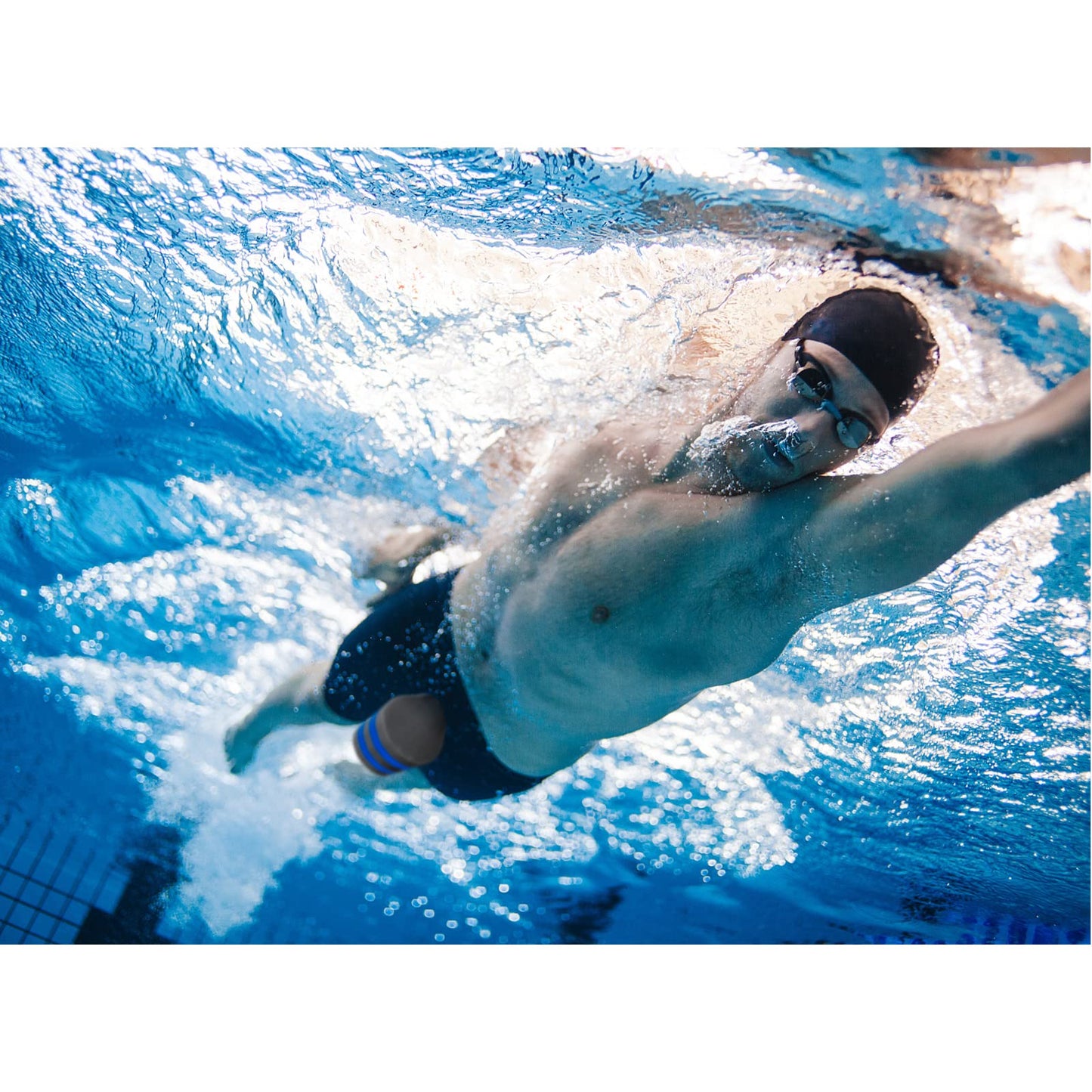 UNAOIWN Pull Buoy EVA 5-Layer Leg Float for Swimming Pool Training Aid and Swimming Stroke for Adults and Beginners