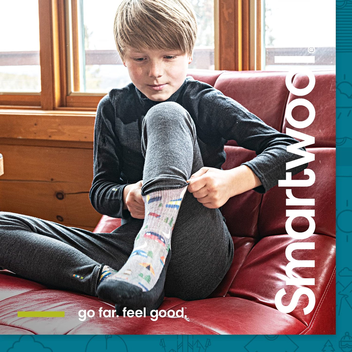 Smartwool Kids' Wintersport Ski Day Full Cushion Merino Wool Over The Calf Socks, Deep Navy, Small