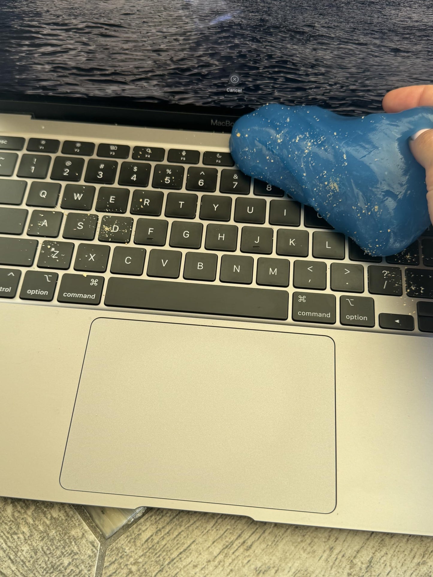 Blobby Cleaner dust Dirt Cleaning Gel Putty for Computers Keyboards Electronics Cars Cup Holders Headphones & Tight Spaces. Reusable for Hard to Reach Areas, Fresh Scent, Harsh chemcial Free - Blue
