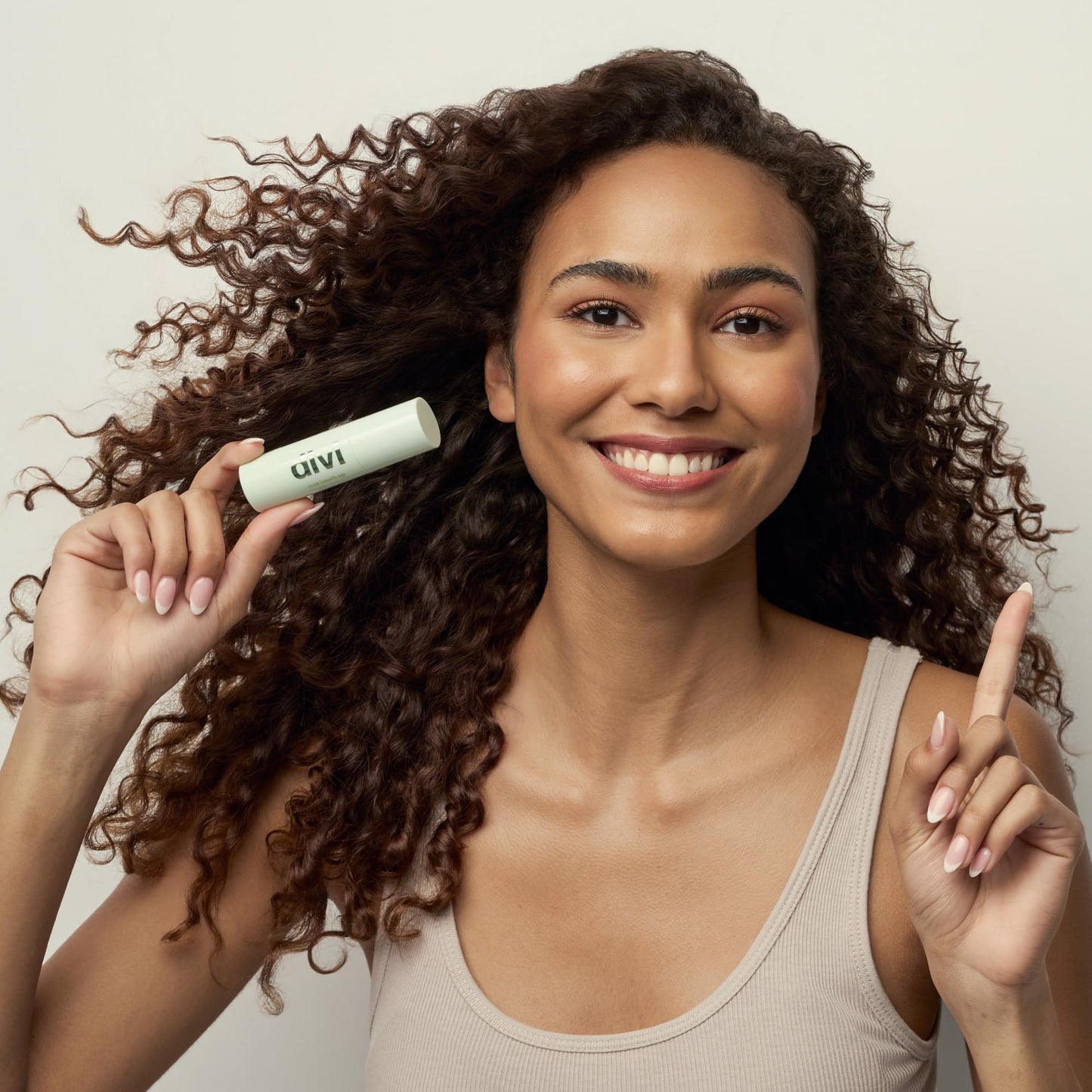 Divi Root Touch Up Powder for Gray Hair Coverage, Medium Brown