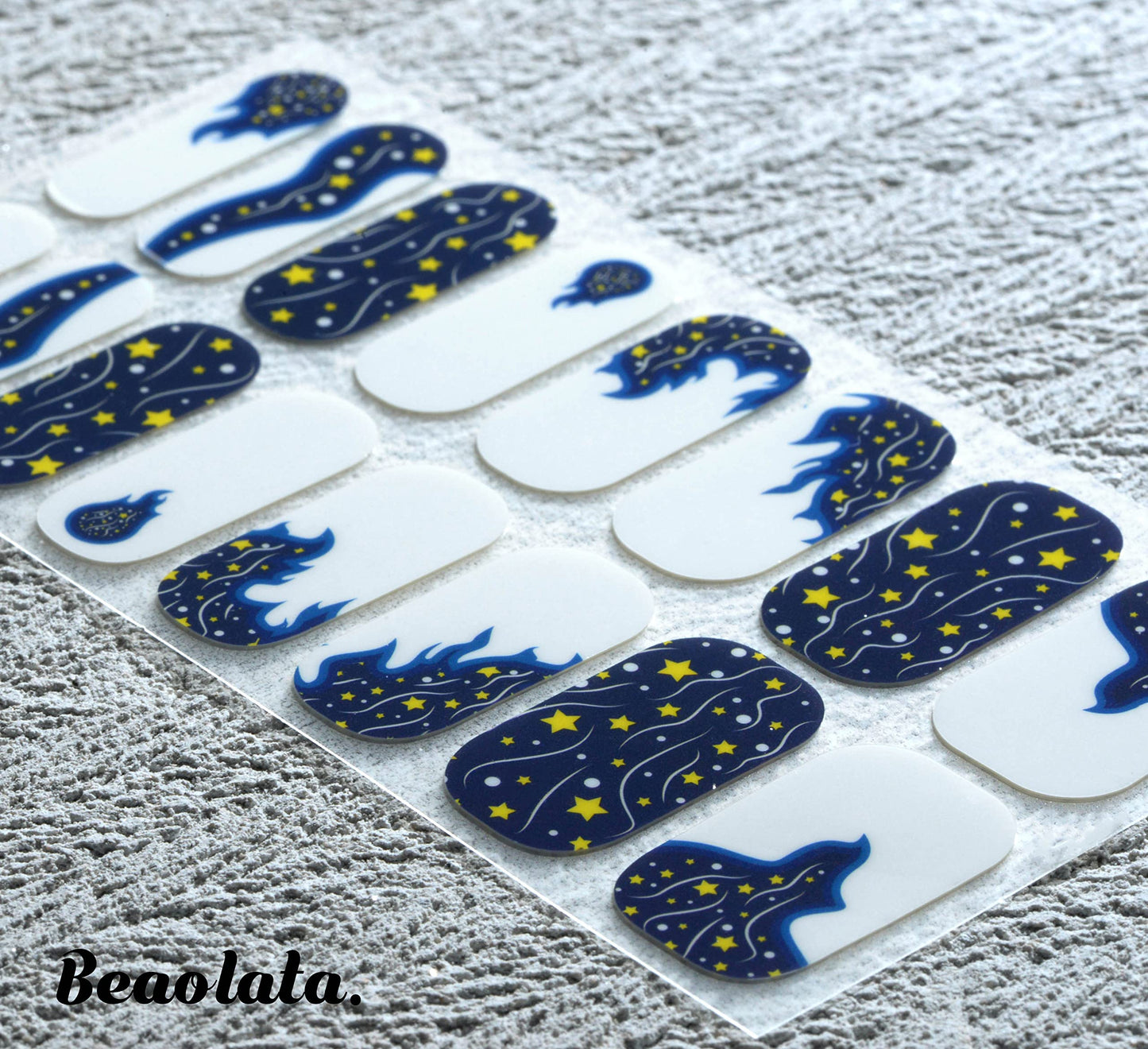 Beaolata Nail Polish Strips, 32PCS Salon Quality Wraps, Long Lasting Gel Nail Stickers for Women Easy Apply& Remove (Blue&White)