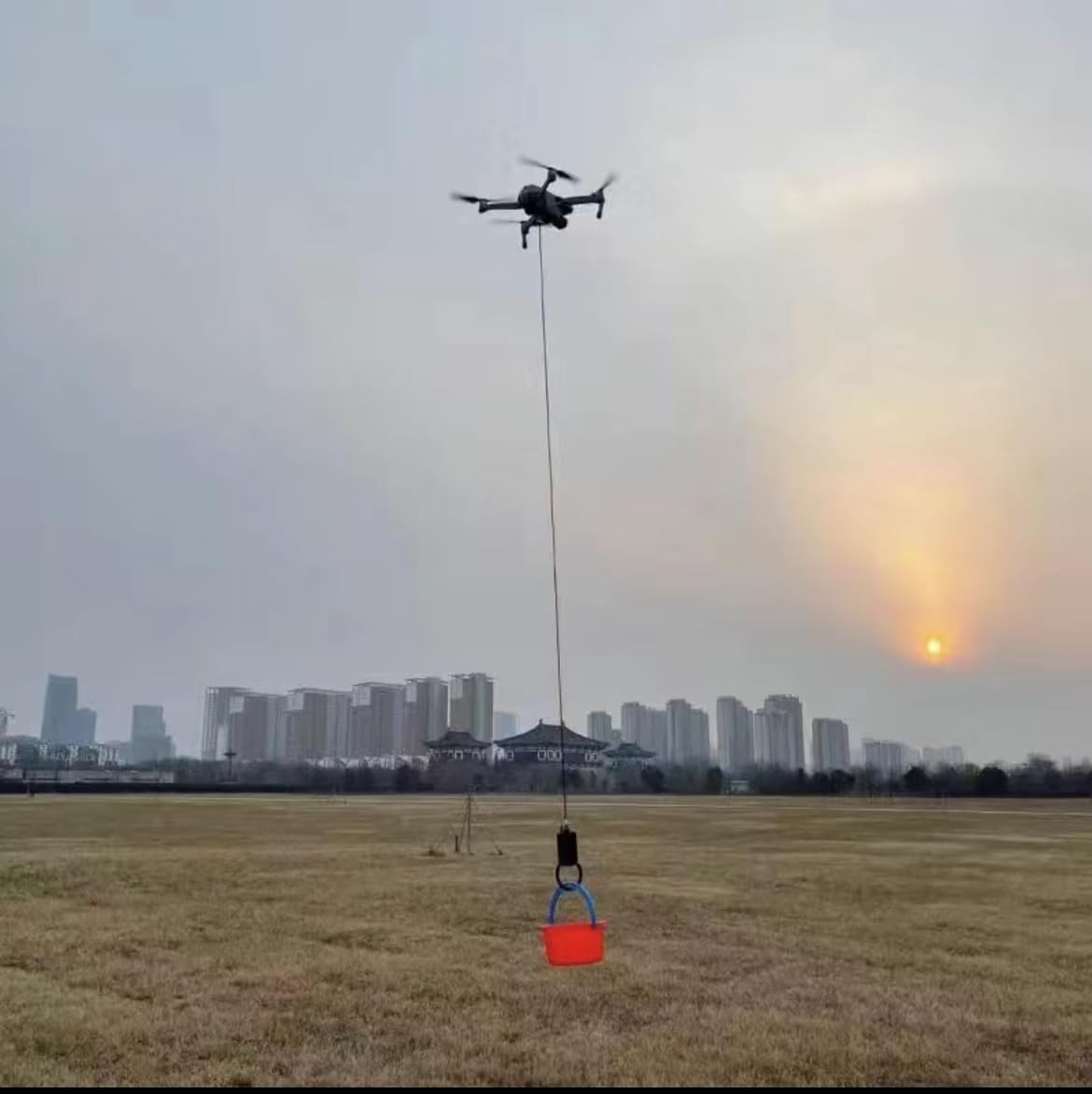 Drone Remote Control Intelligent Mechanical Claw, Fishing Baiting Line, Air Drop claw Release device