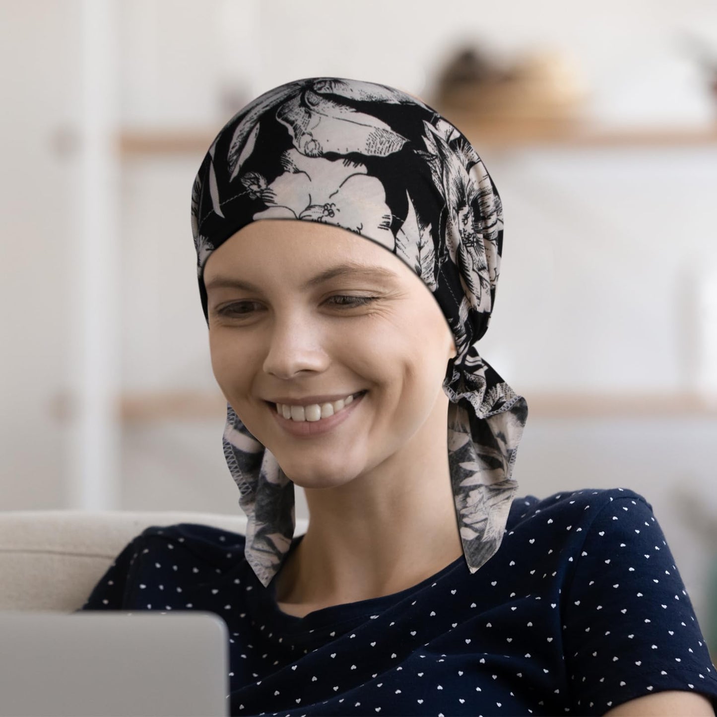 Oumrote 4 Pieces Soft Cotton Chemo Headwear for Women, Stretch Pre-Tied Chemo Head Scarves for Cancer