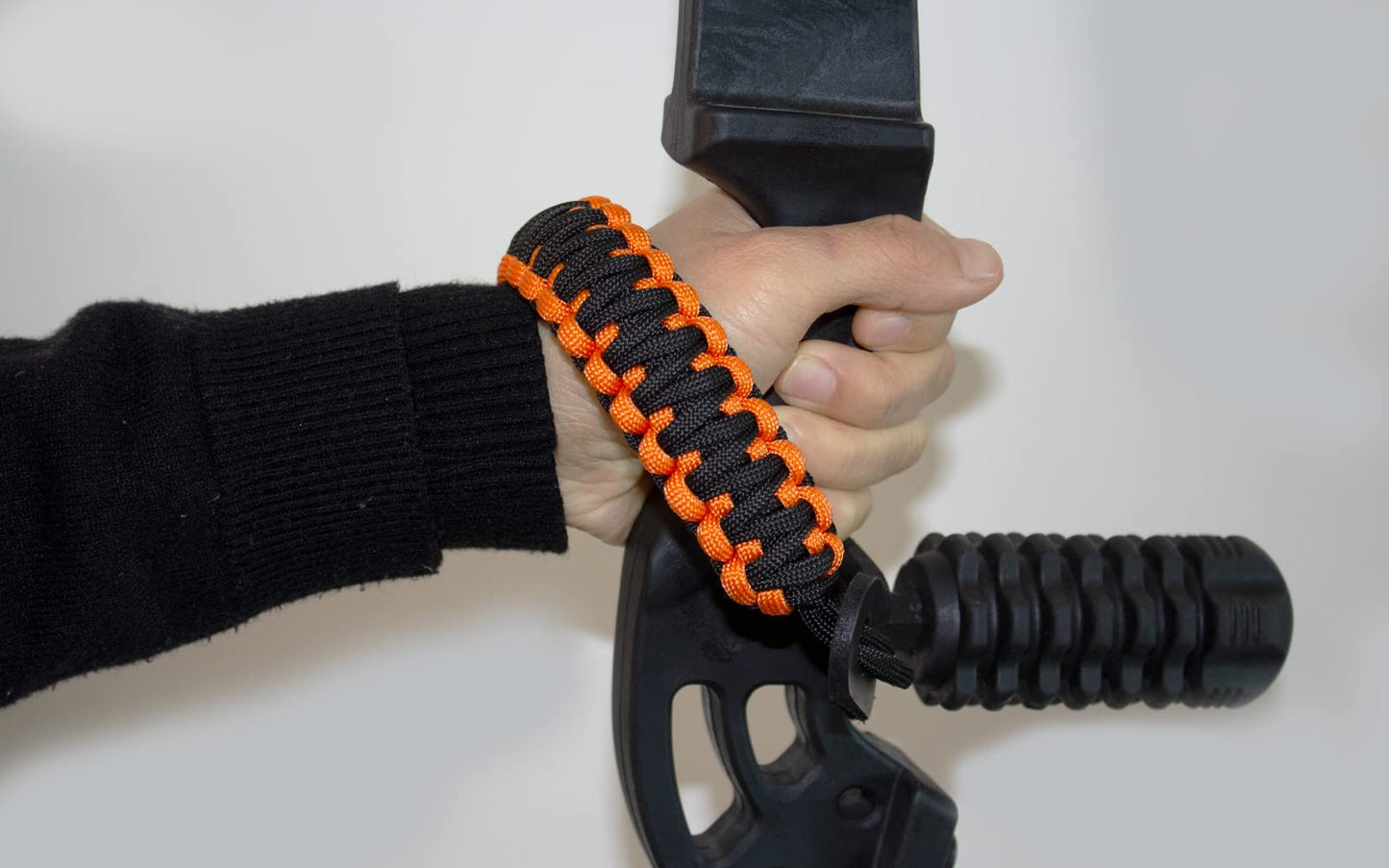 Bow Wrist Sling, 550 Paracord Strap Comfortable on Hand, Fit Compound Bow & Recurve (Orange-Black)