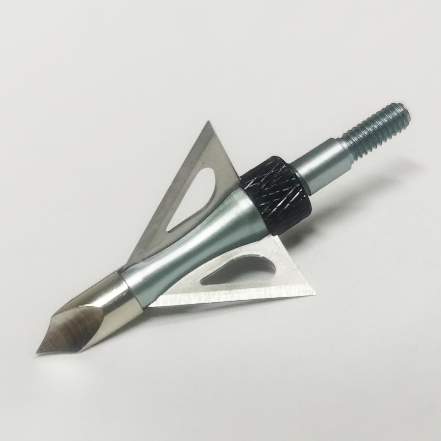 Flying Swifts Hunting Broadheads 3 Blades Archery Broadheads 100or125 Grain 12PK Screw-in Arrow Heads Arrow Tips Compatible with Traditional Bows and Compound Bow Archery Hunting (Gray)