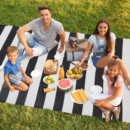 STRICKLANDHOME Outdoor Rug Waterproof 5 x 8 ft, Reversible Plastic Straw Rug for Patio, Large Outdoor Carpet for RV, Patio, Camping, Backyard, Deck, Picnic, Beach, Black & White
