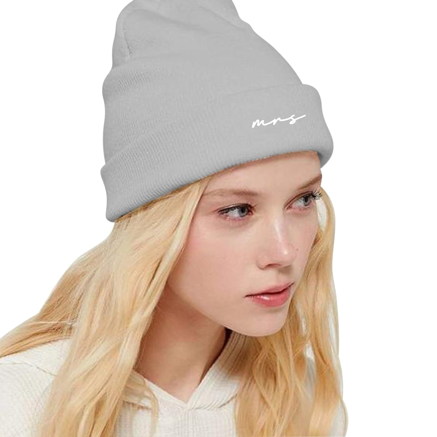 GroomBrideGifts Wedding Gifts for Couples, Mr & Mrs Wedding Beanie Hat Set, Bridal Shower Gifts, Unique Gift for Engagement, Wedding, Newly-Married Anniversary