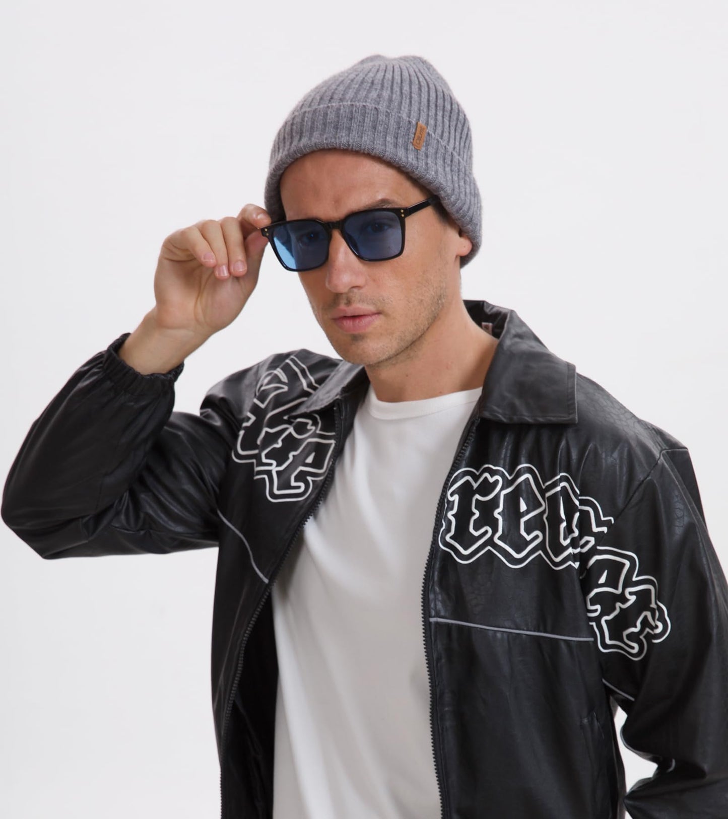 Oliumt Beanie Hat for Men Women Winter Hats for Women Men Soft Warm Unisex Cuffed Beanie Knitted Skull Cap (US, Alpha, One Size, Black/Brown)