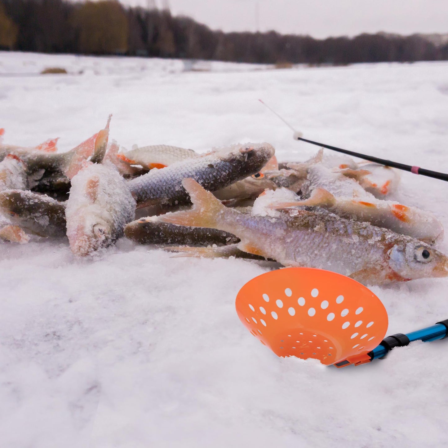 Sfcddtlg Adjustable Ice Fishing Skimmer Scoop- 33.4 Inch Winter Ice Fishing Scooper with Long Handle- Ice Fishing Gear for Scooping Out Ice While Fishing (Blue)