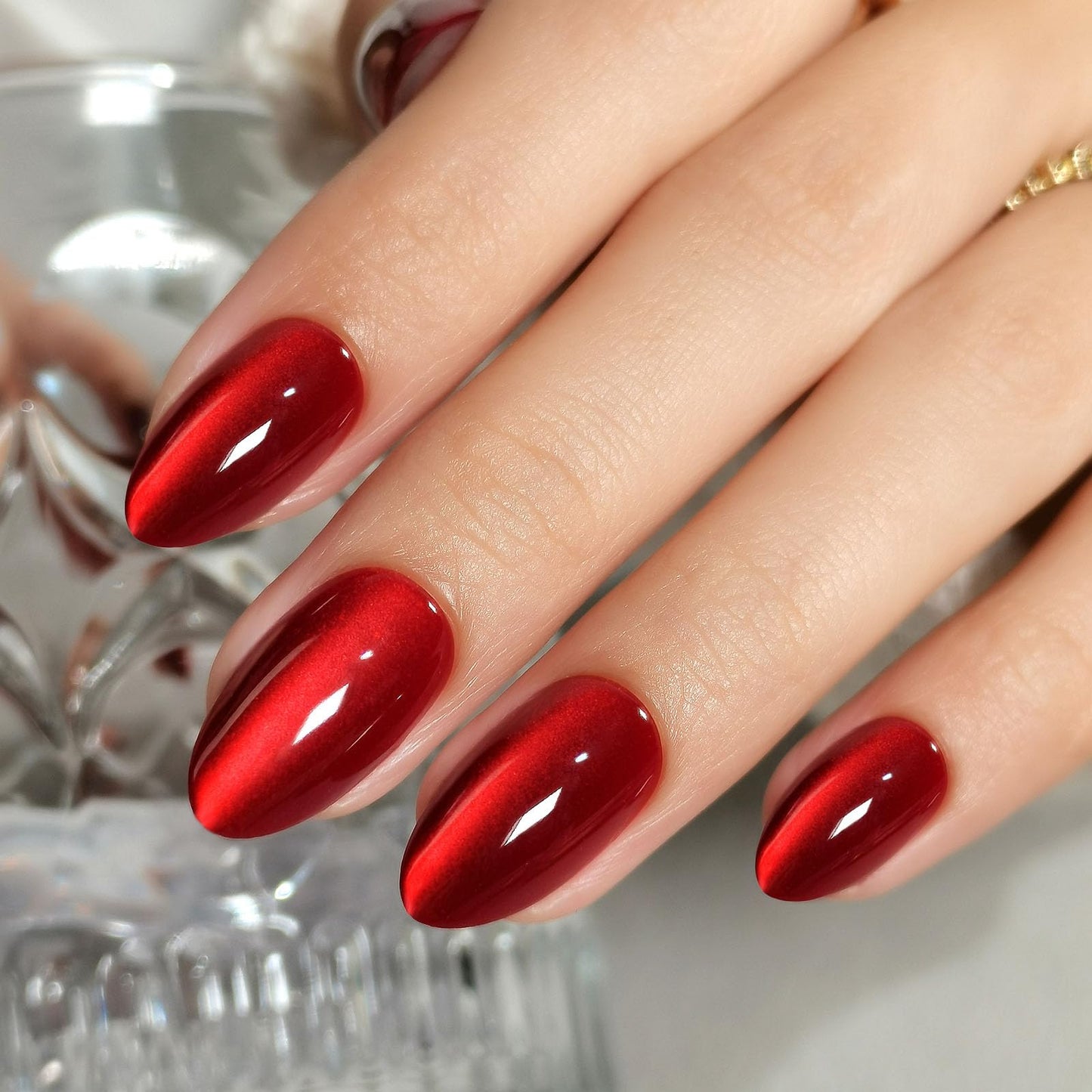 SHANGMENG Cat Eye Press on Nails Almond - Soft Gel Red Press on Nails Short for Women Gift, Fit Perfectly & Natural Stick on Nails with Glue in 16 Sizes - 32 Reusable Fake Nails, Wine Red