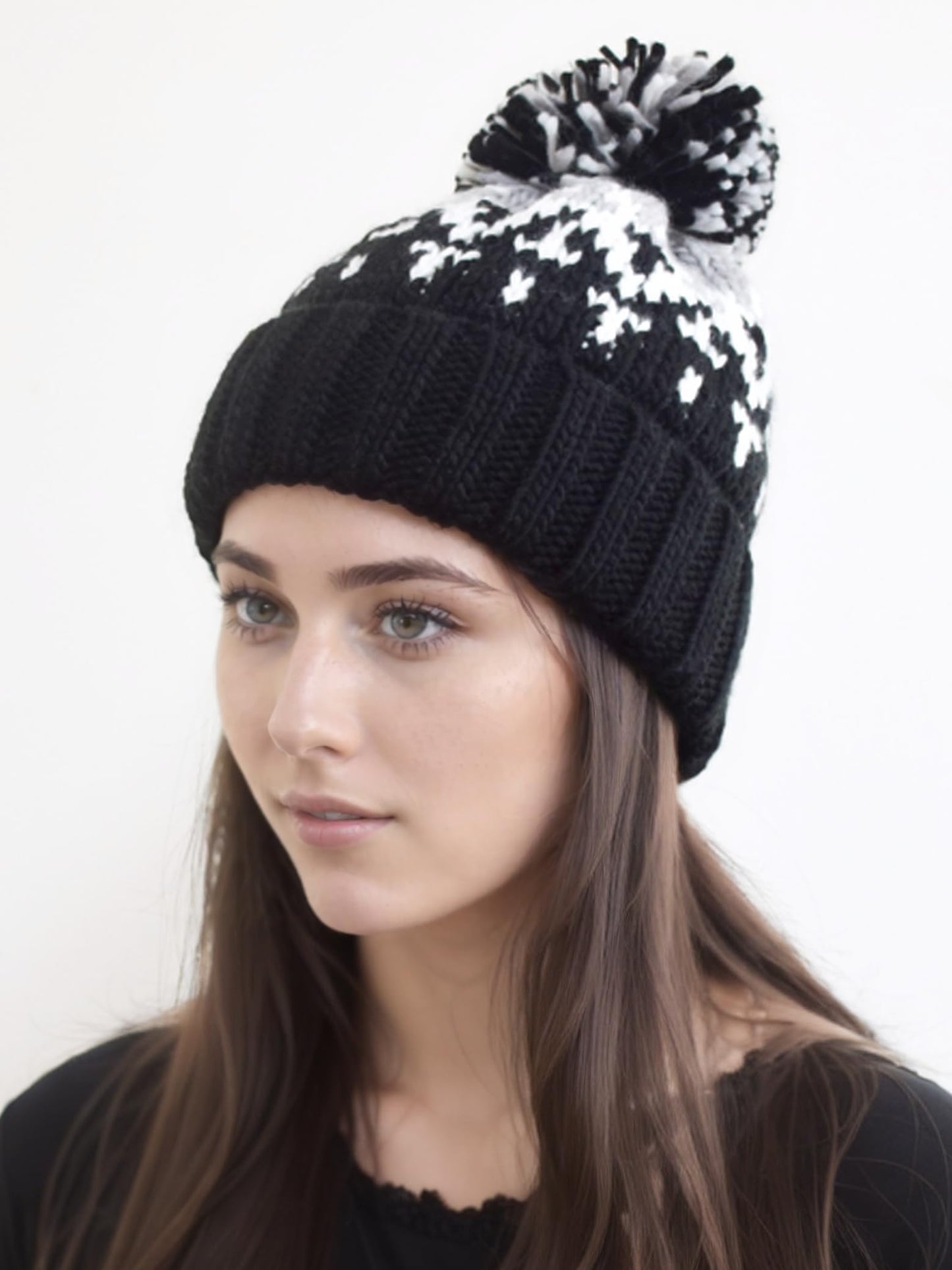 AICHUAN Winter Knit Beanie Hat with Pom Pom Vintage Woolen Warm Hat for Women Soft Stretch Ski Cap Black