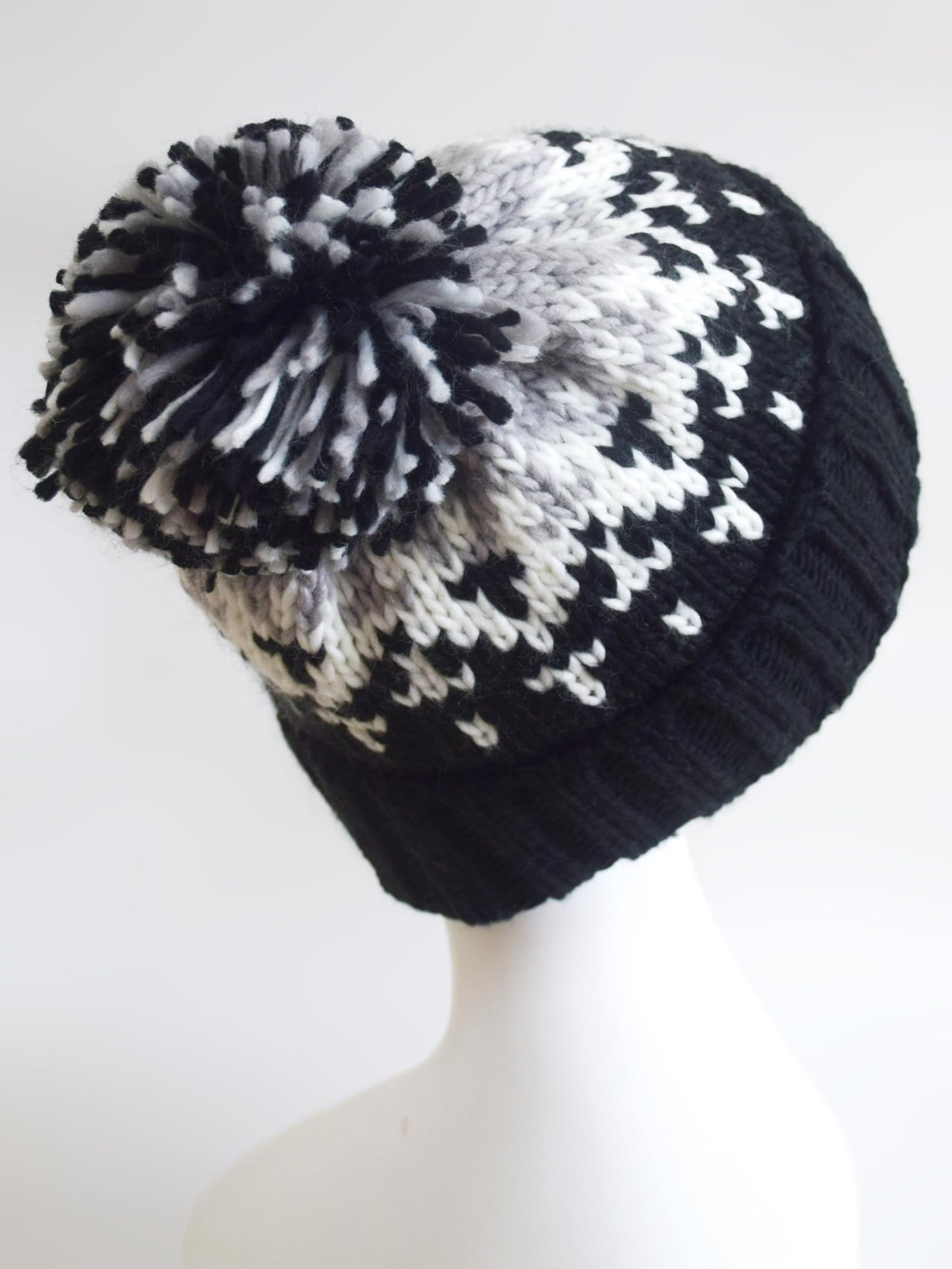 AICHUAN Winter Knit Beanie Hat with Pom Pom Vintage Woolen Warm Hat for Women Soft Stretch Ski Cap Black