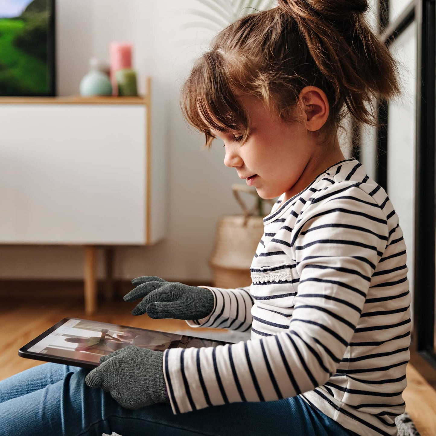 Evridwear Kids Winter Gloves for Toddler Girls and Boys, Touchscreen Knitted Warm Stretch Mittens 3 Pairs for Cold Weather