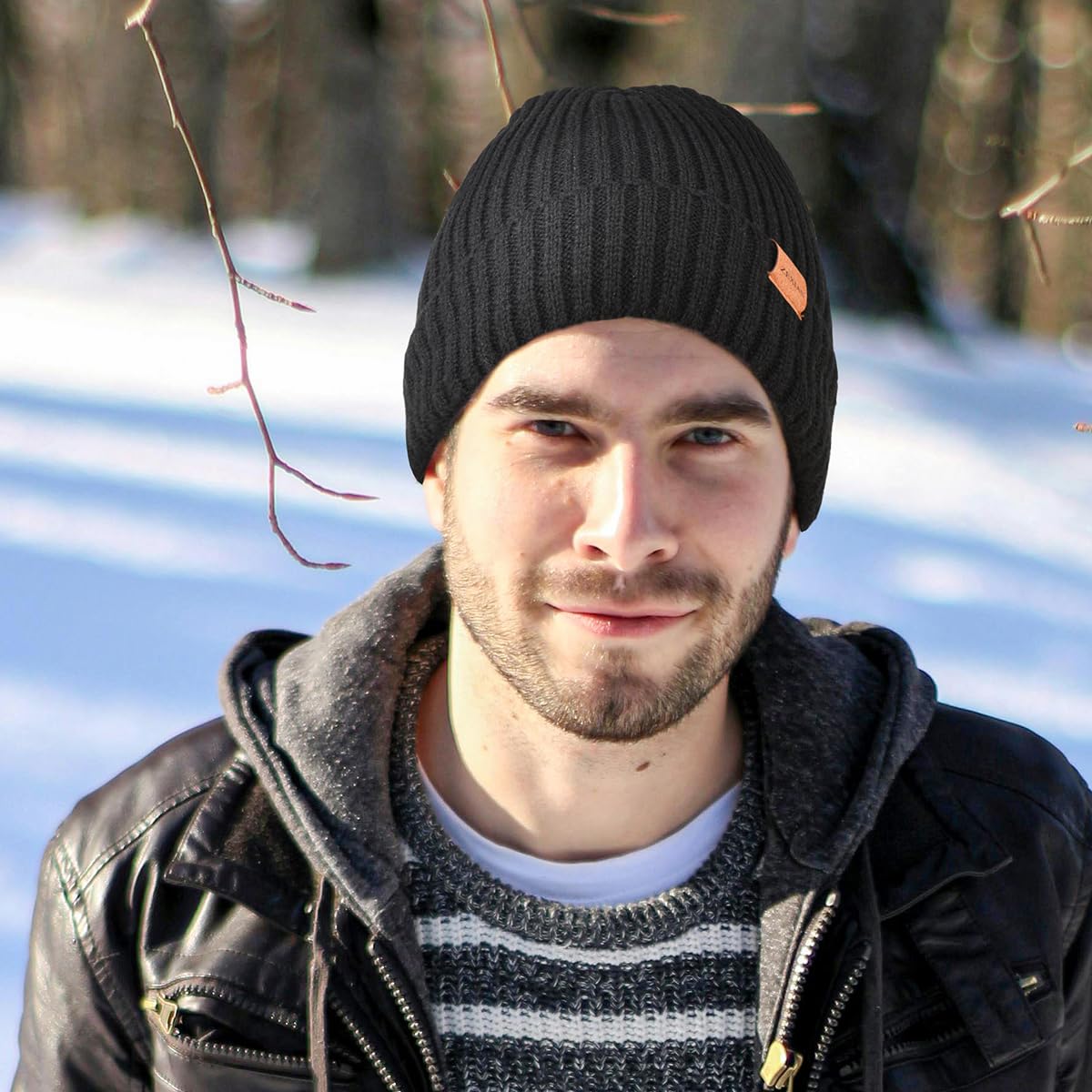 ZEXIAN Womens&Mens Winter Warm Skull Beanie Hat and Touchscreen Gloves with Knit Fleece Lined for Cold Weather（Black）