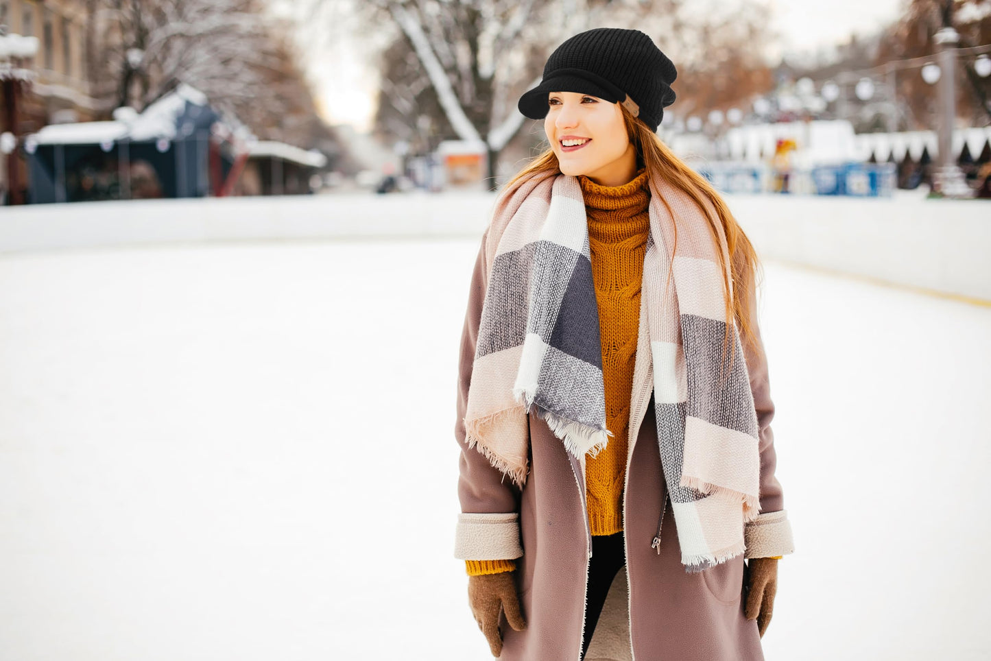 Winter Beanie with Visor - Stylish Knit Hat with Bill - Thick Brimmed Beanies with Fleece Lining Men and Women(B326-Grey)