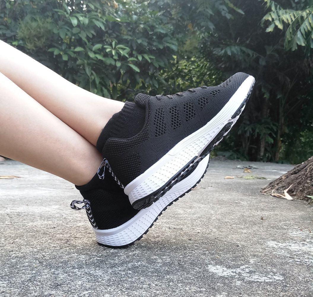 FORMEU Women's Ankle Athletic Socks Cushioned Low Cut Tab Running Socks 4 Pack