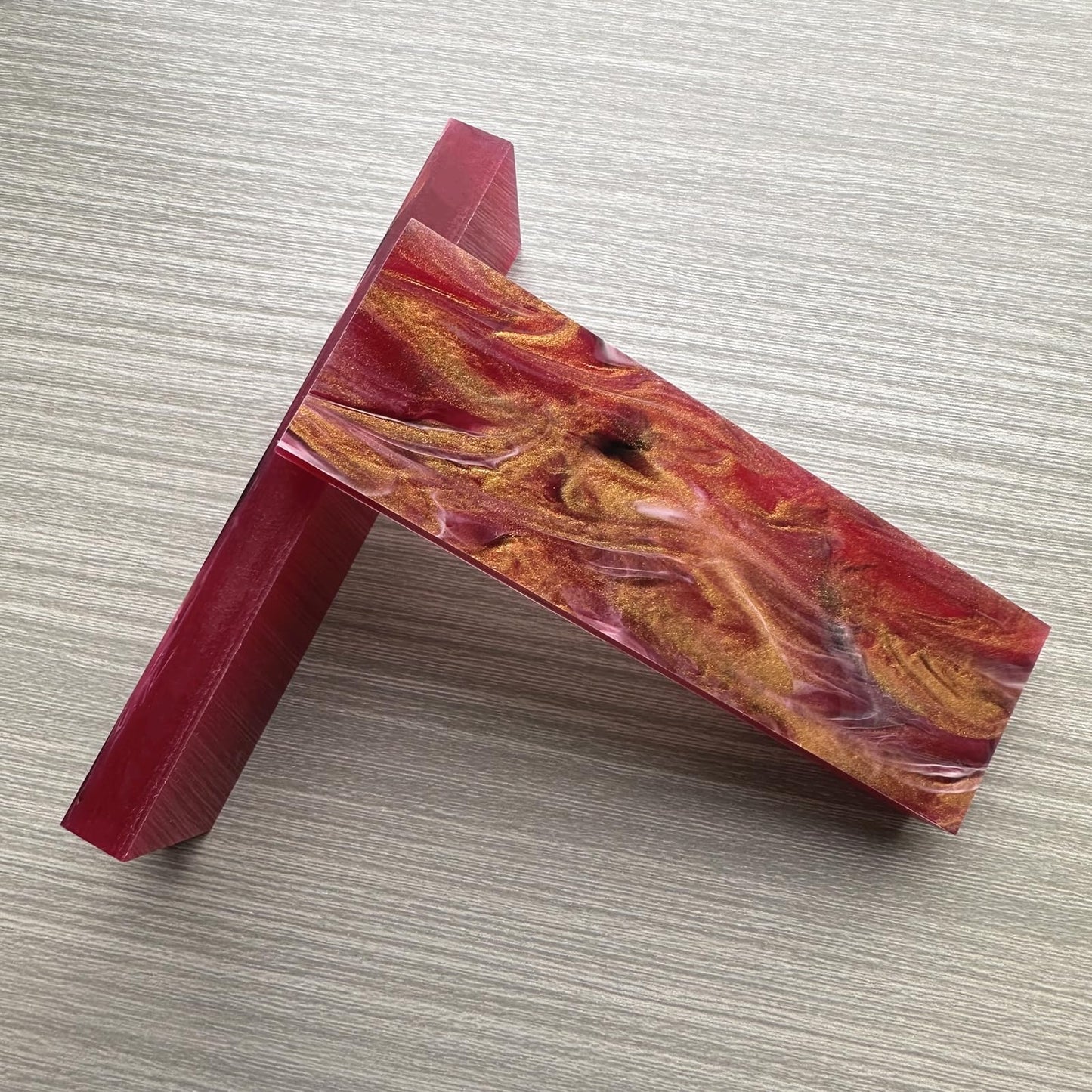 Uotowell Pre-Cut Epoxy Resin Scales Blanks for Decorative Inlays in Guitar Bodies, Necks, Engraved Knife Handle and Gun Grips - Burgundy