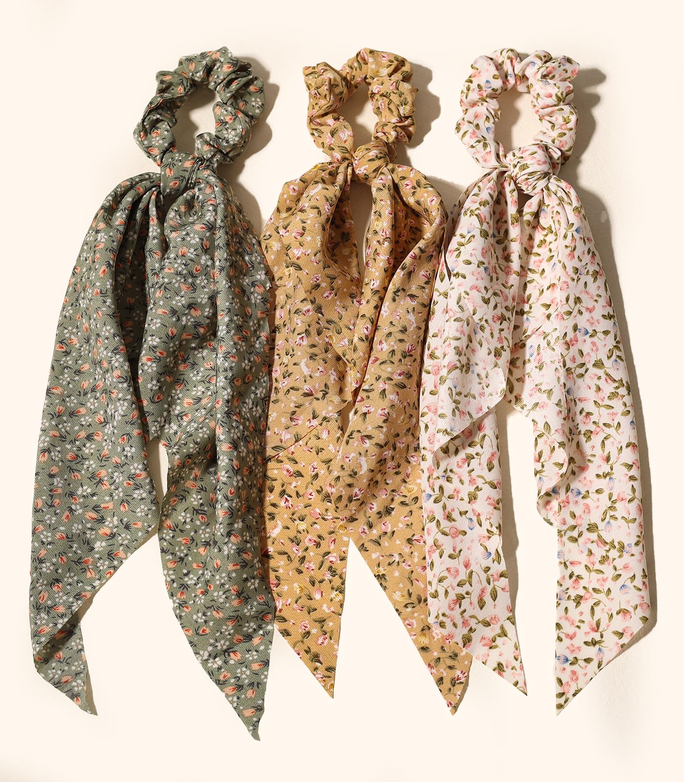 3pcs Women Ribbon Scrunchies Bow Knotted Classic Floral Pattern Hair Ties Vintage Bunny Ear Ponytail Holders Hair Accessories