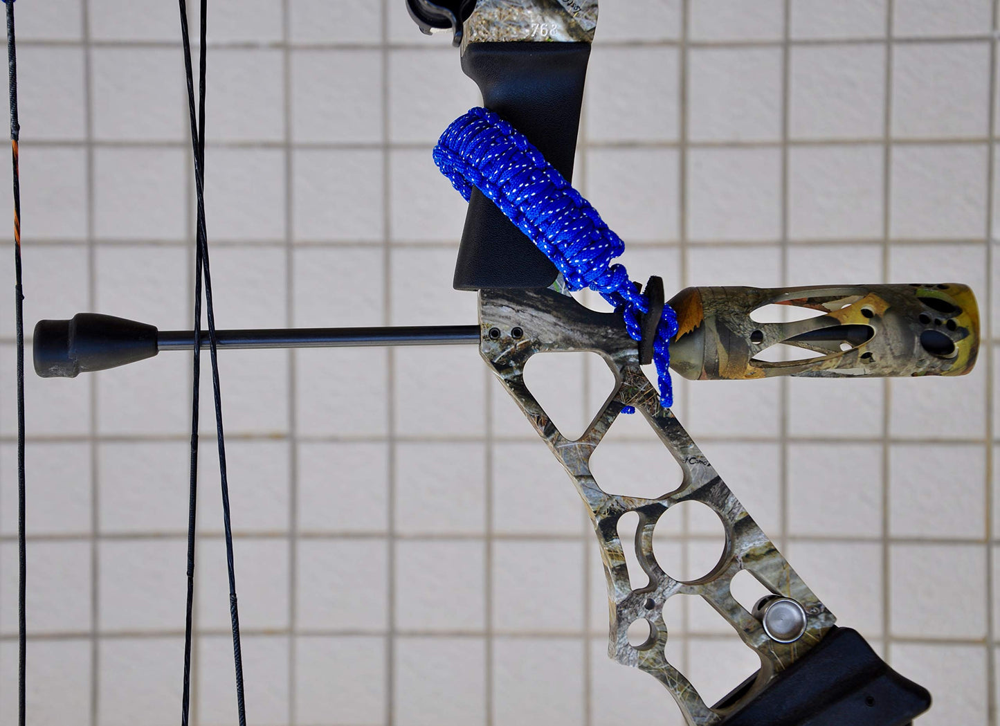 HZUTUZH Bow Archery Wrist Sling 250 Paracord - Multi Functional Survival Compound Bow & Traditional Bow Wrist Sling for Hunting & Shooting - Successive Length Greater Then 20 Feet (Blue)