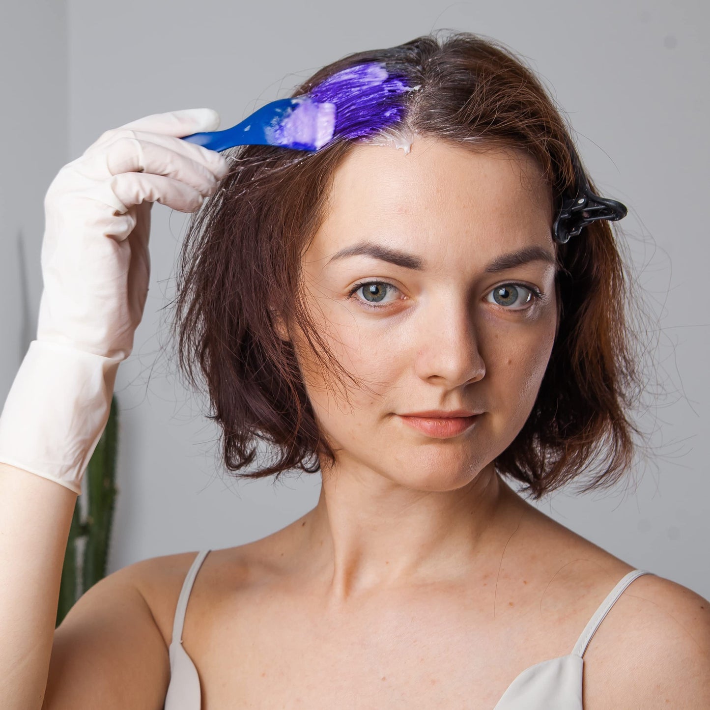 Moehair Anti Yellow Hair Color Developer Creme 20 volume 6% hydrogen peroxide with Violet Pigment, Professional developer for hair coloring, bleach for brighter and lighter tints. 32 Fl Oz