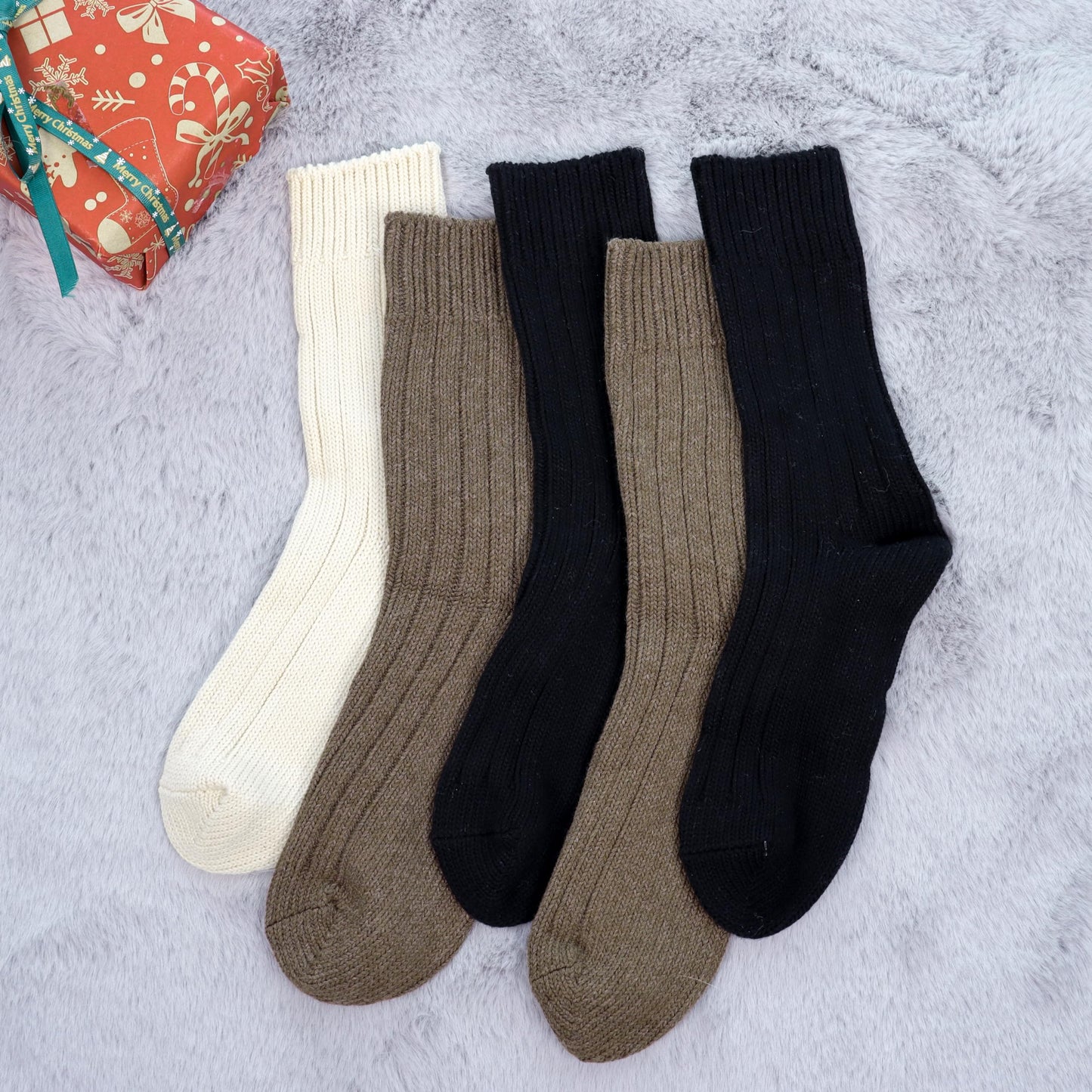 Belloxis 5 Pairs Alpaca Socks Women Wool Socks for Women Thermal Socks Winter Socks Warm Socks Cozy Socks Thick Socks Women Socket Set Boot Socks Birthday Gifts for Women